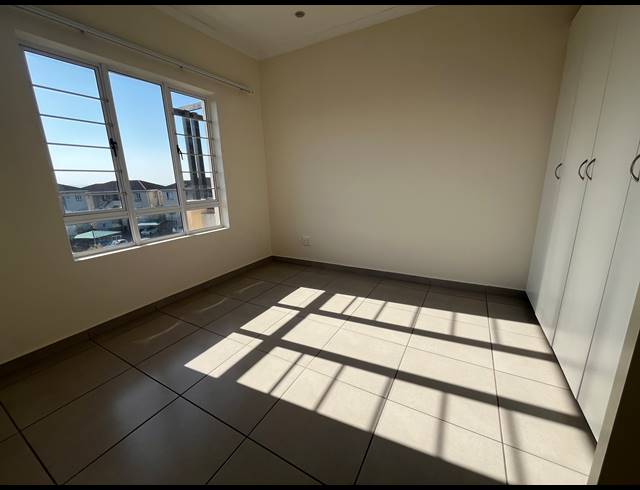 2 BEDROOM APARTMENT TO LET IN SHEFFIELD BEACH